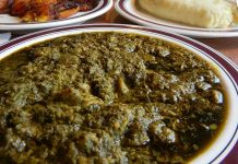 Kongo Demokratik Cumhuriyeti mutfağı, Orta Afrika’nın en renkli ve zengin mutfak kültürlerinden birini temsil eder. Ülkenin geniş coğrafyası, farklı iklim bölgeleri ve zengin doğal kaynakları, Kongo mutfağının çeşitliliğini doğrudan etkiler. Tropikal ormanlar, nehirler ve tarım alanları sayesinde hem et hem de sebze ve tahıl ürünleri sofralarda sıkça kullanılır. Kongo yemekleri, halkın tarih boyunca yaşadığı kültürel etkileşimlerden de etkilenmiştir; özellikle yerel Afrika tarifleri, Arap ve Avrupa mutfaklarından esintilerle birleşmiştir. Konulu bir haber görseli.