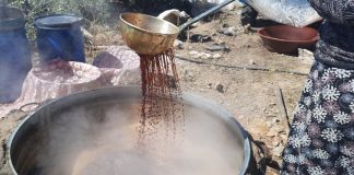 Pekmez kaynatma tekniği, tat ve kıvam açısından en kaliteli sonucu verir.