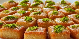 Şerbetli tatlıda kızartma yöntemi ile hazırlanmasıdır. Kızartma, tatlıların dış yüzeyinin çıtır ve altın renginde olmasını sağlarken iç kısmının yumuşak ve nemli kalmasına katkı sağlar.