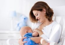 Doğum sonrası dönem, hem anne hem de bebek için son derece hassas bir süreçtir. Bu dönemde uygulanan emziren anne diyeti, yalnızca annenin toparlanmasını değil, bebeğin sağlıklı gelişimini de doğrudan etkiler. Anne sütü, bebeğin ilk aylarındaki en önemli besin kaynağıdır ve sütün kalitesi büyük ölçüde annenin beslenme düzeniyle ilişkilidir. Bu nedenle emziren anne diyeti, bilinçli ve dengeli bir yaklaşımla ele alınmalıdır. Konulu bir haber görseli.