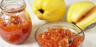 Türk mutfağında reçel denildiğinde akla gelen ilk tatlardan biri ayva reçeli olur. Rengi, kokusu ve yoğun aromasıyla ayva reçeli, yalnızca bir kahvaltılık değil; aynı zamanda kültürel bir hafızanın sofraya yansımasıdır. Sonbahar aylarının gelmesiyle birlikte mutfaklarda başlayan reçel telaşı, ayvanın kendine özgü tadıyla ayrı bir anlam kazanır. Konulu bir haber görseli.